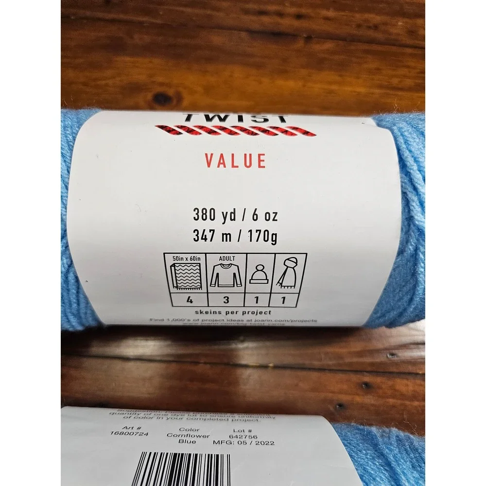 Big Twist Value 100 Percent Acrylic Yarn Cornflower Blue Medium Weight‎ 6 oz